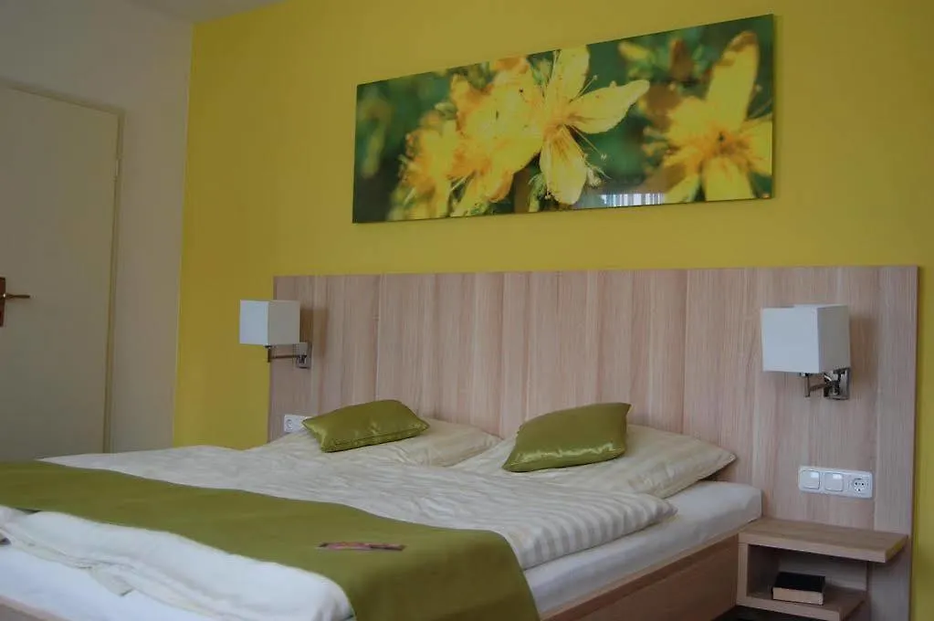 Gasthof Linden & Wildkrauterhotel Windelsbach Hotel